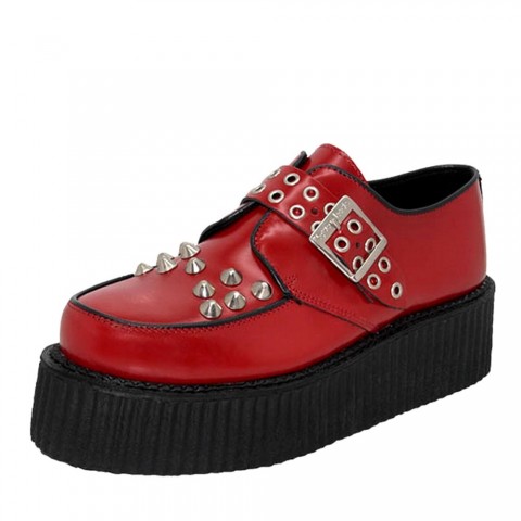Zapatos Creepers Steelground rojos con hebilla y tachuelas